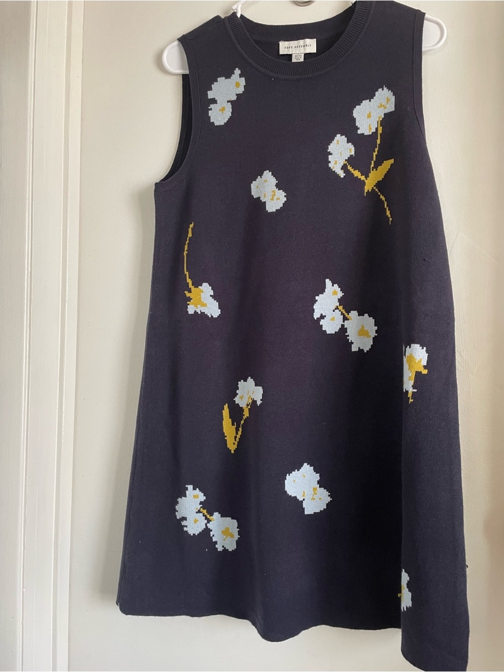 Sleeveless Navy Floral Knit Mini Dress - Tuckernuck